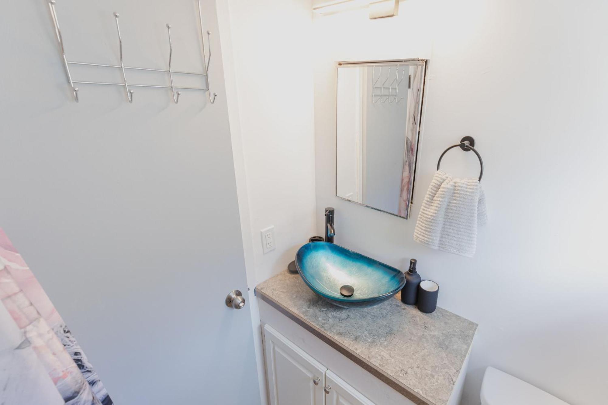 Avenir Centre Suite - Near Nbcc, Moncton Hospital, Airport Exterior photo